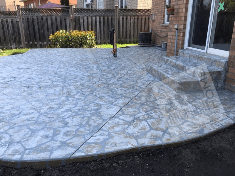 Stamped concrete deck